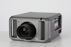 Купить Проекторы для цифровых кинозалов и инсталляций EIKI EIP-HDT30 (без объектива)